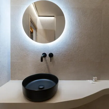 Hotel apartamentowy Brothers & 3*