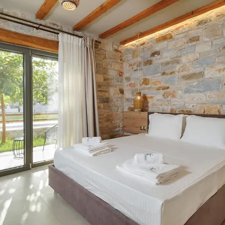 Hotel apartamentowy Brothers & 3*