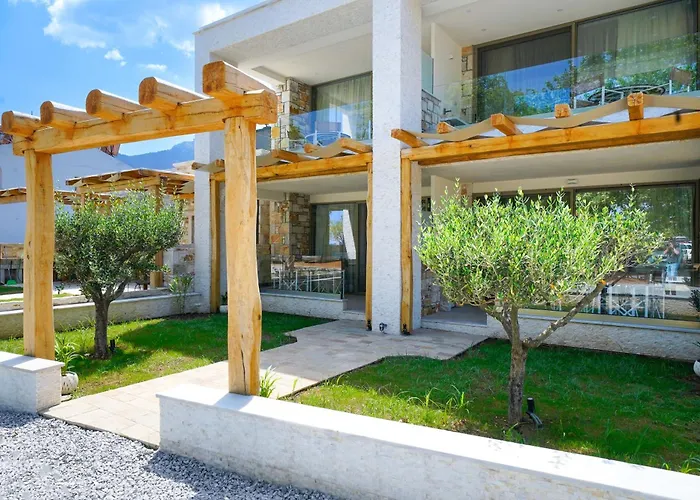 Lejlighedshotel Brothers & 3*